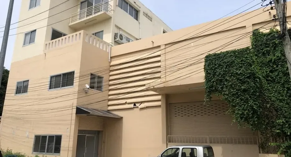 For rent and for sale warehouse in Bang Lamung, Chonburi