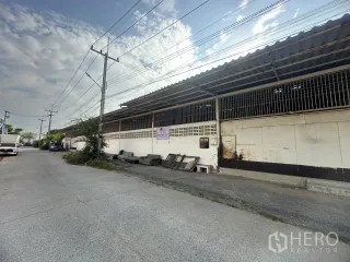 Lagerhaus zur Miete in Lam Luk Ka, Pathum Thani