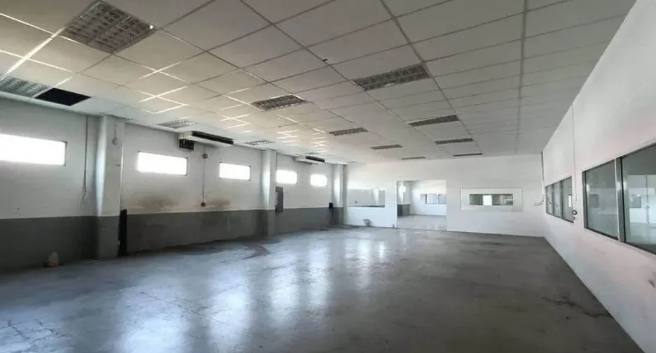 For rent そして for sale warehouse in Khlong Luang, Pathum Thani
