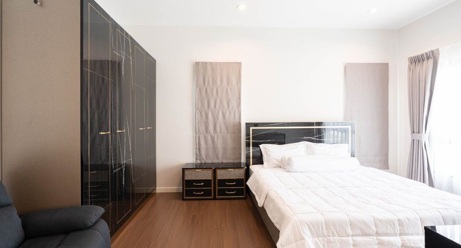 For rent 4 bedrooms house in Bang Phli, Samut Prakan