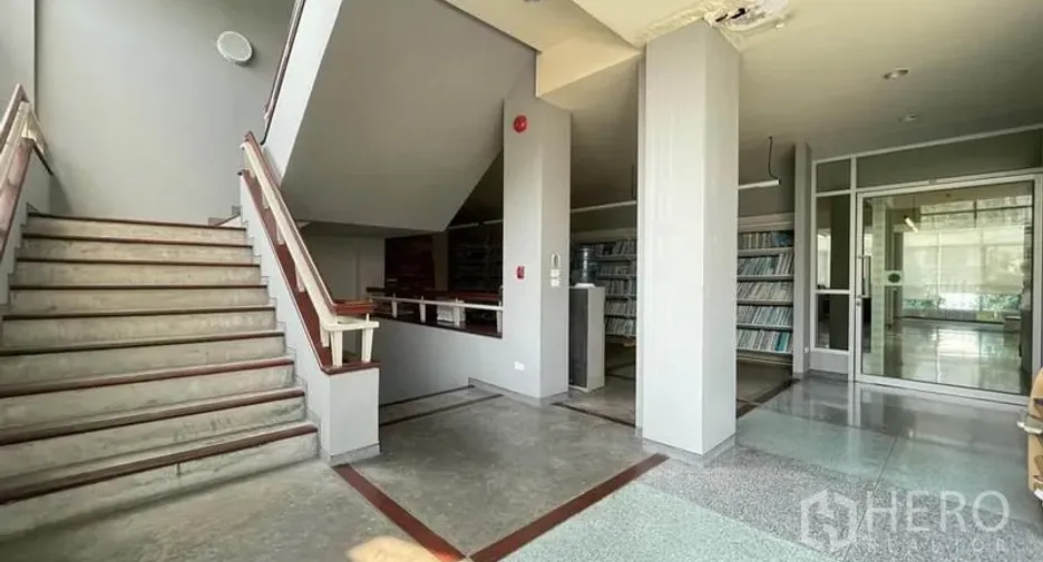 出售 仓库 在 Bangkok Yai, 曼谷