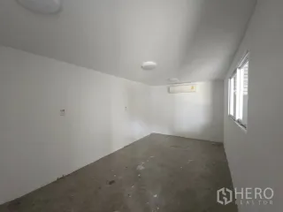 Lagerhaus zur Miete in Bang Phli, Samut Prakan