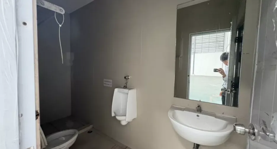 出租 仓库 在 Bang Phli, Samut Prakan