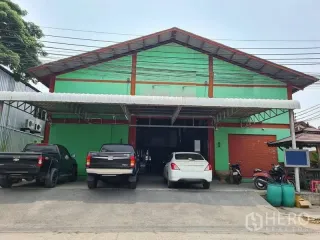 出售 仓库 在 Mueang Samut Prakan, Samut Prakan