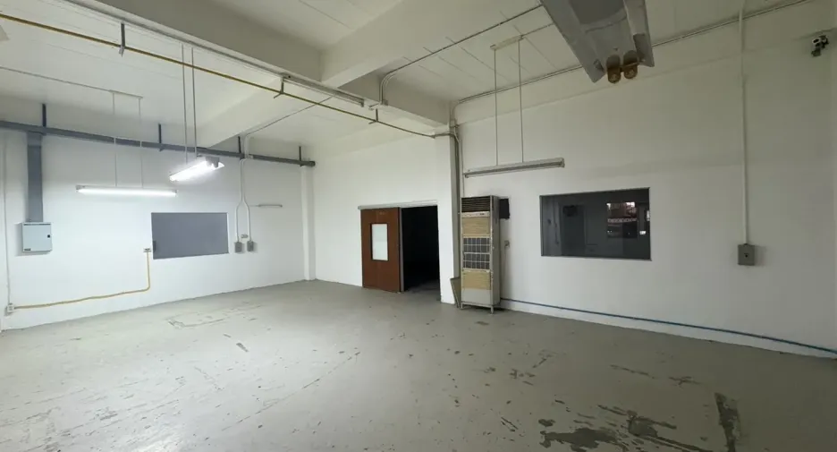 Lagerhaus zur Miete in Bang Phli, Samut Prakan
