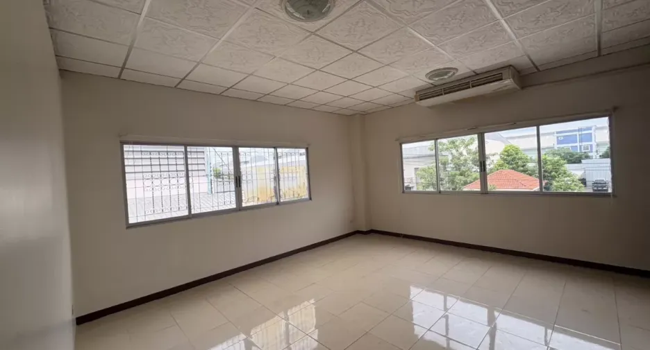 Lagerhaus zur Miete in Bang Phli, Samut Prakan