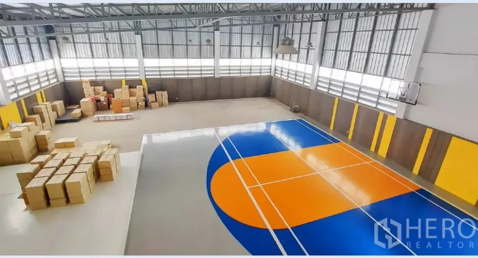 For sale warehouse in Lam Luk Ka, Pathum Thani