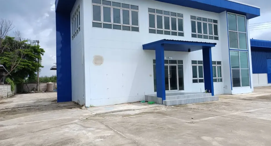 For rent warehouse in Bang Len, Nakhon Pathom