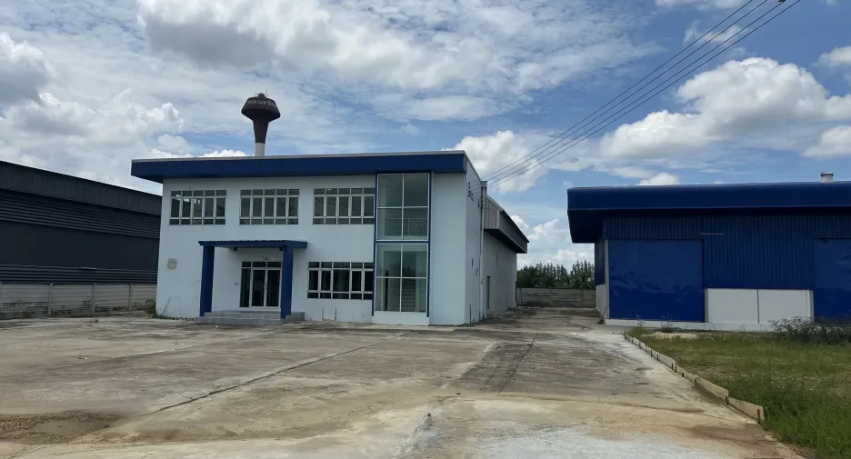 For rent warehouse in Bang Len, Nakhon Pathom