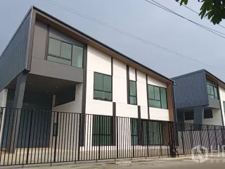 Аренда и продажа склад в Lam Luk Ka, Патумтани