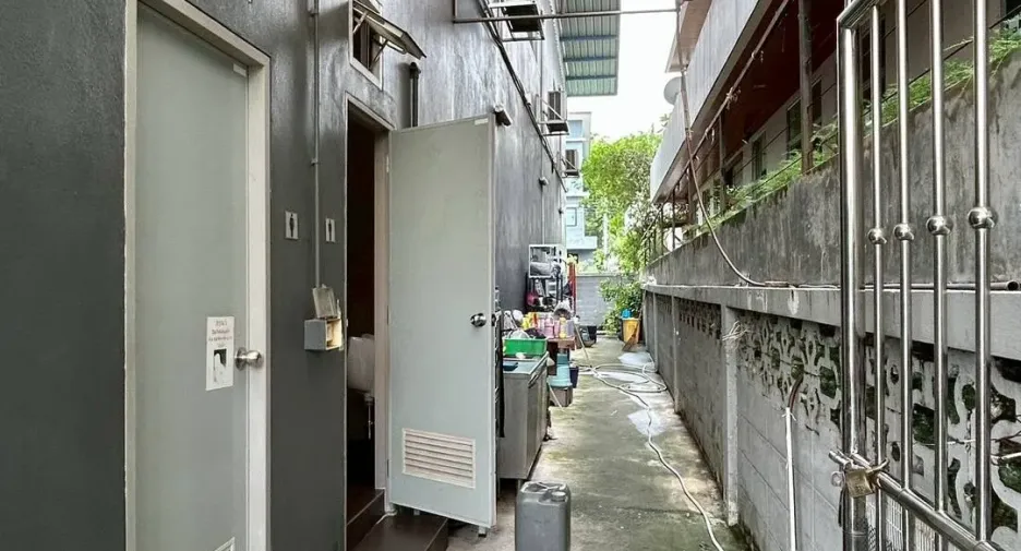 For rent warehouse in Suan Luang, Bangkok