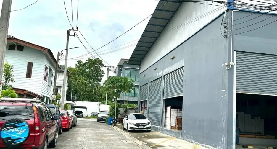 For rent warehouse in Suan Luang, Bangkok