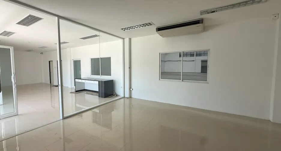 出租 和 出售 仓库 在 Bang Bo, Samut Prakan