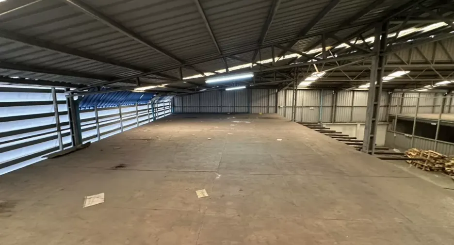 For rent warehouse in Yan Nawa, Bangkok