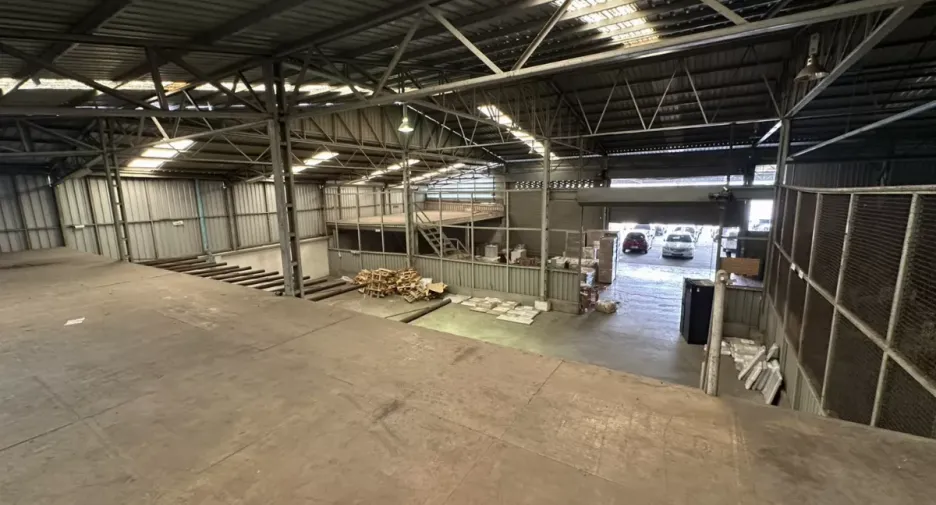For rent warehouse in Yan Nawa, Bangkok