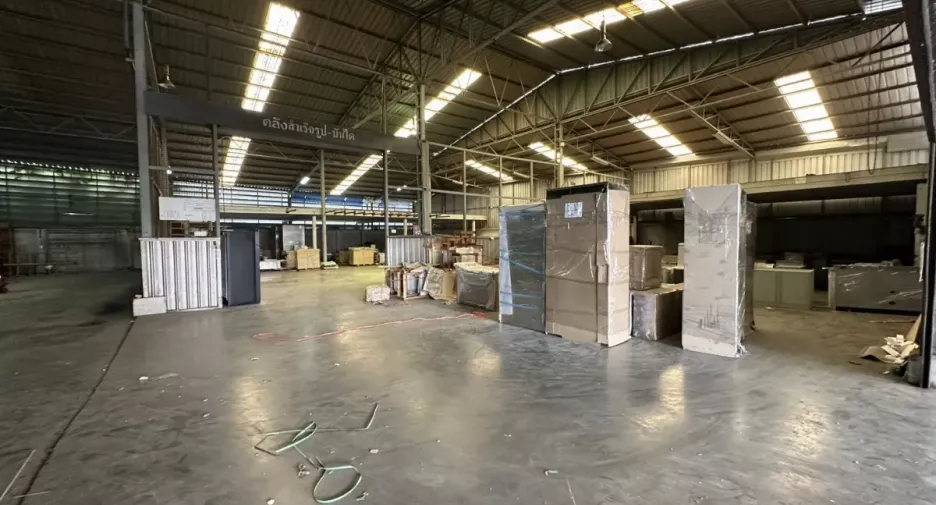 For rent warehouse in Yan Nawa, Bangkok