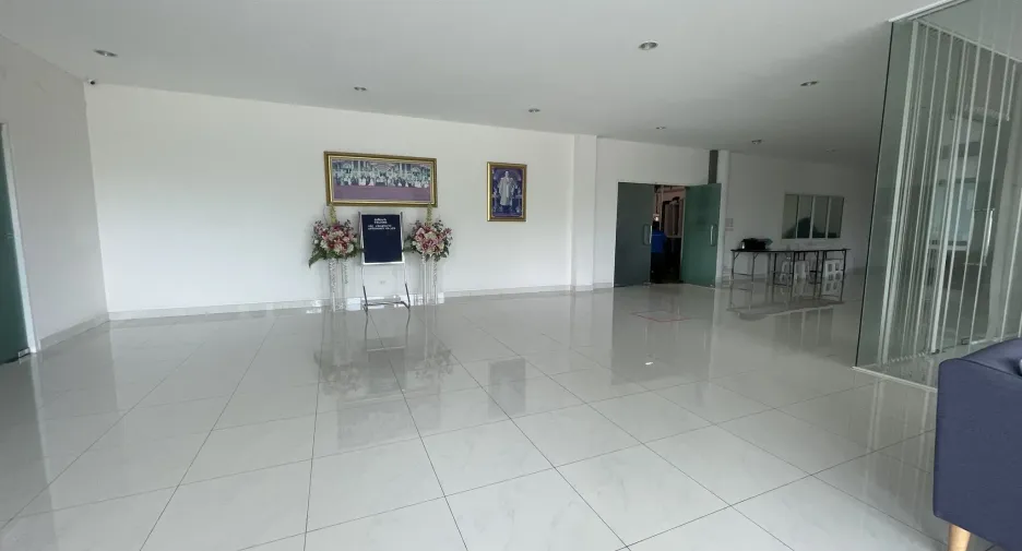 For sale warehouse in Lat Lum Kaeo, Pathum Thani