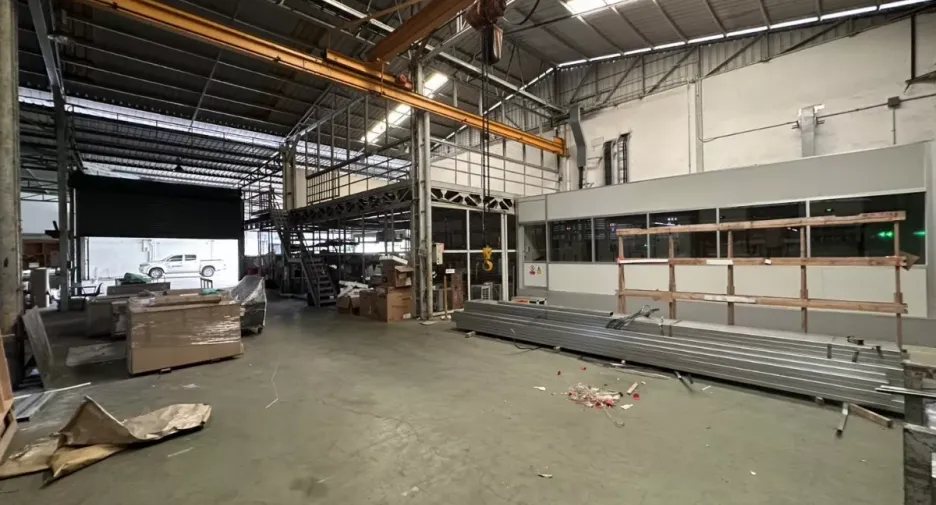 For rent warehouse in Yan Nawa, Bangkok