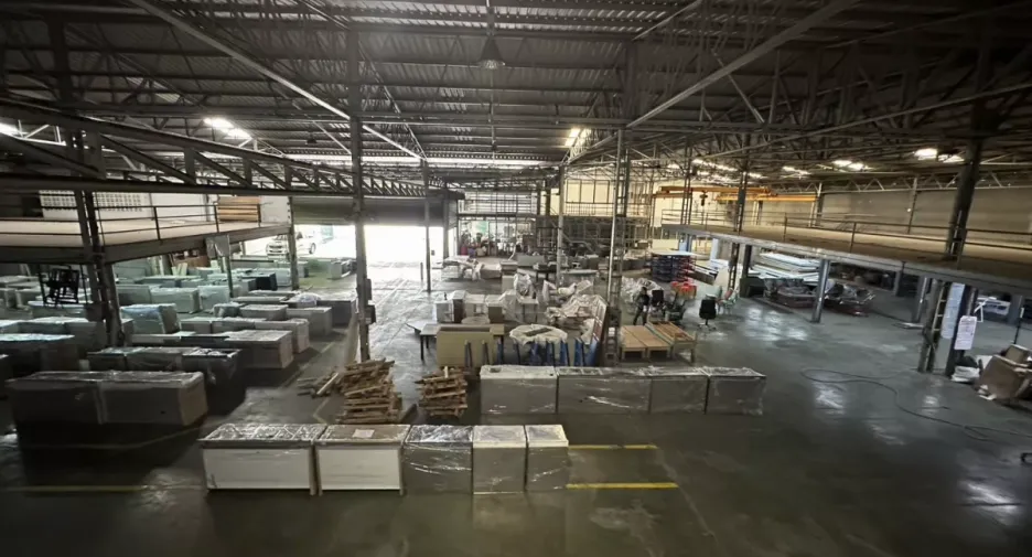 For rent warehouse in Yan Nawa, Bangkok
