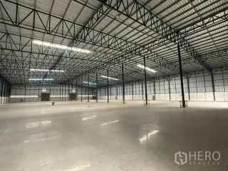 出租 仓库 在 Si Racha, Chon Buri