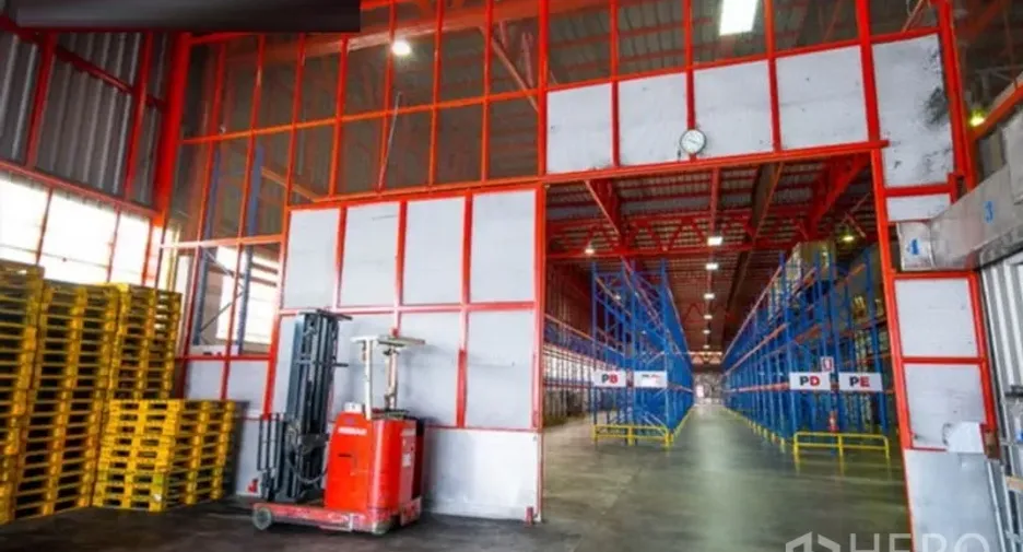For rent warehouse in Bang Phli, Samut Prakan