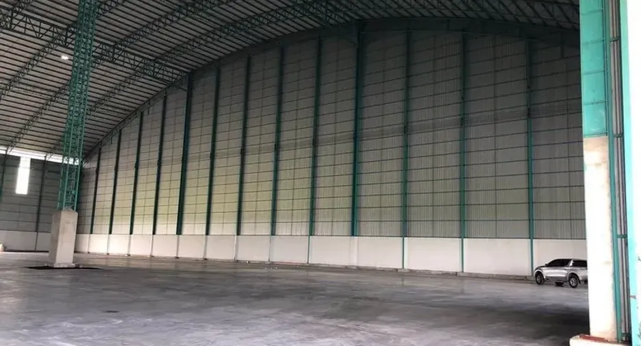 For rent warehouse in Sai Noi, Nonthaburi
