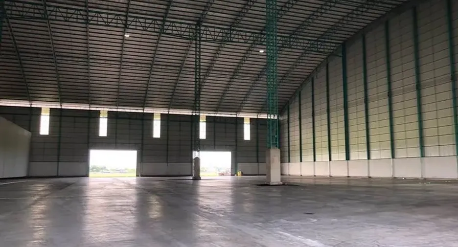 For rent warehouse in Sai Noi, Nonthaburi