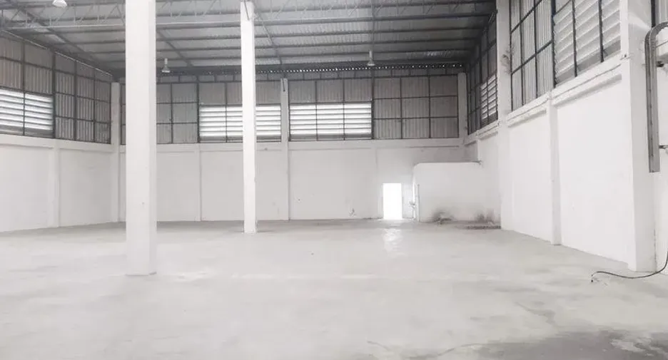 For rent warehouse in Bang Sao Thong, Samut Prakan