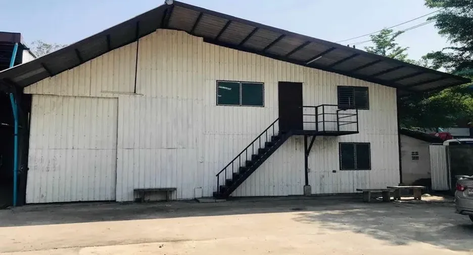 出租 仓库 在 Thanyaburi, Pathum Thani
