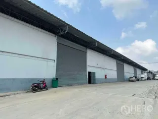 Lagerhaus zur Miete in Bang Phli, Samut Prakan