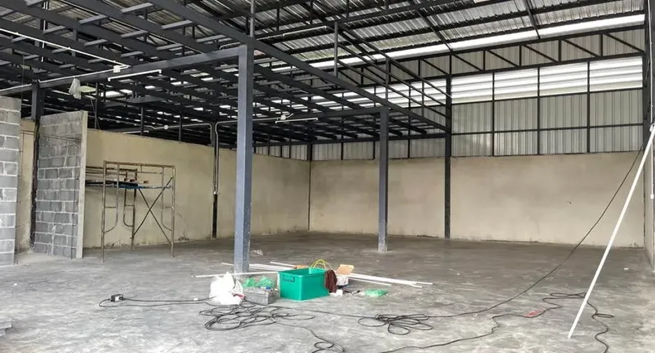 For rent warehouse in Khlong Luang, Pathum Thani