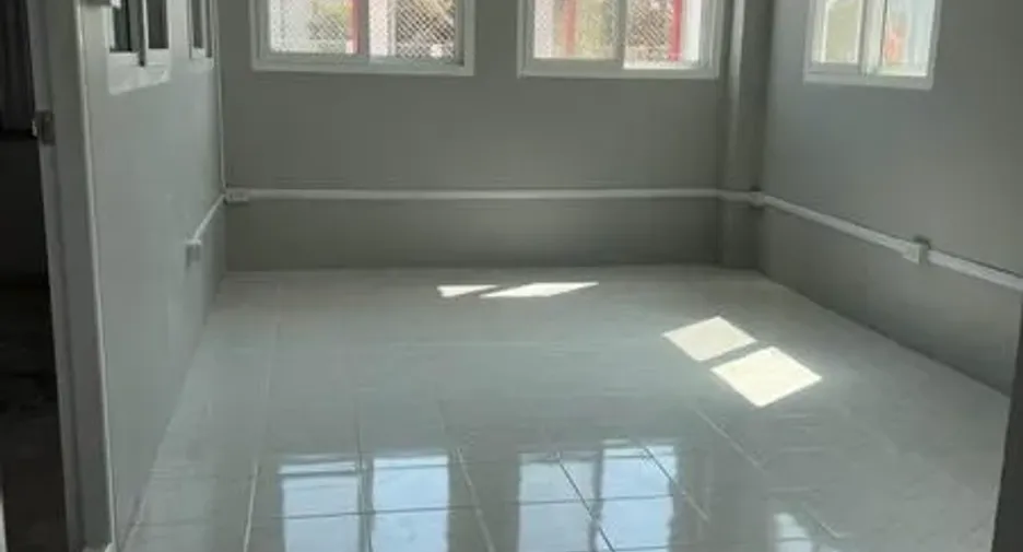 For rent warehouse in Sai Noi, Nonthaburi