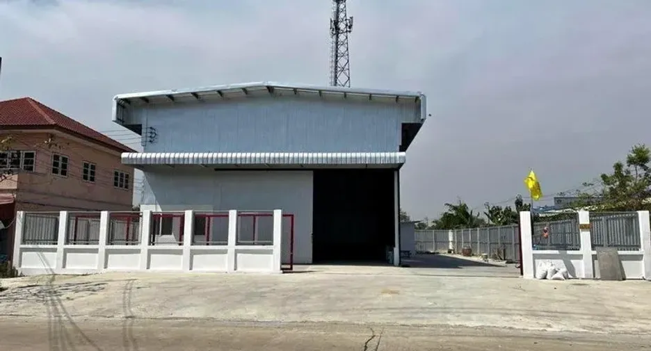 For rent warehouse in Sai Noi, Nonthaburi