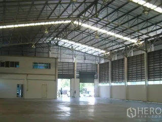 Lagerhaus zur Miete in Bang Phli, Samut Prakan
