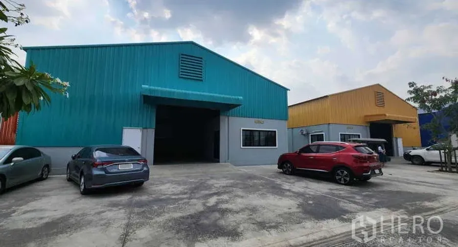For rent warehouse in Bang Bua Thong, Nonthaburi