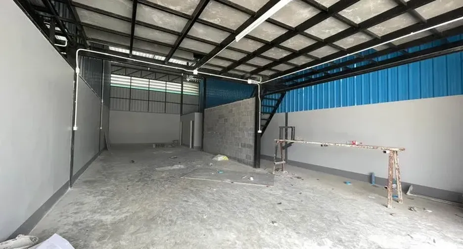 For rent warehouse in Khlong Luang, Pathum Thani