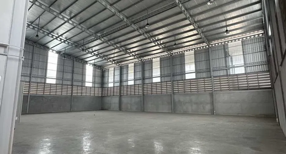 For rent warehouse in Bang Sao Thong, Samut Prakan