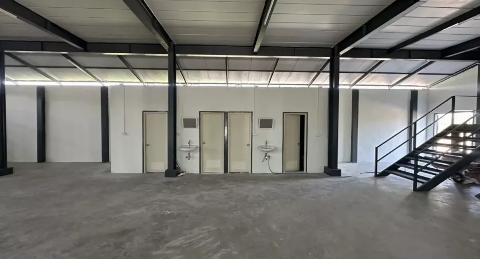 For rent warehouse in Prawet, Bangkok