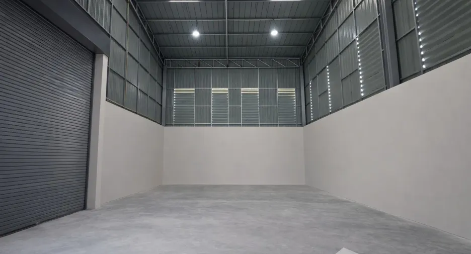 For rent studio house in Wang Thonglang, Bangkok