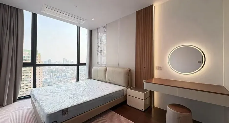 Condo en alquiler de 2 habitaciones en Sathon, Bangkok