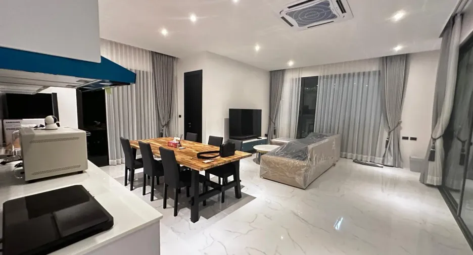 出租 3 卧室 别墅 在 Phuket Town, 普吉