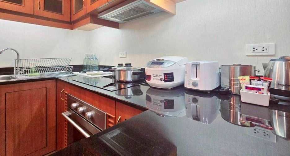 À louer 2 chambres appartement à Watthana, Bangkok