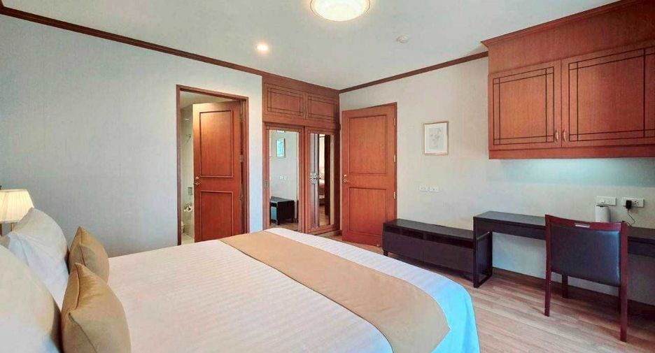 À louer 2 chambres appartement à Watthana, Bangkok