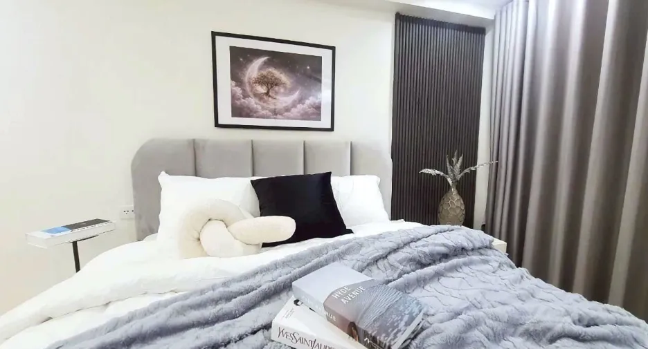 For sale 2 bedrooms condo in Phra Khanong, Bangkok