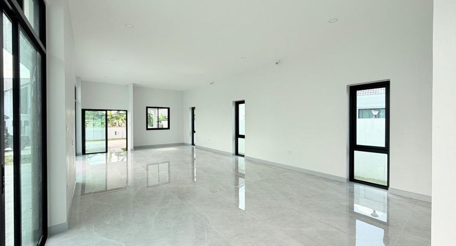 À vendre 3 chambres maison à Bang Lamung, Chonburi