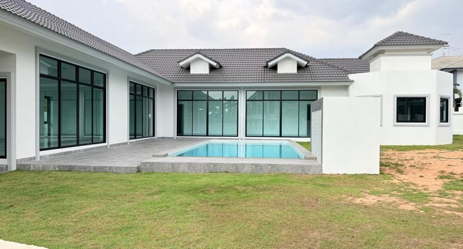 À vendre 3 chambres maison à Bang Lamung, Chonburi