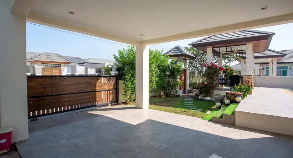 Villa zum Kauf mit 3 Zimmer in Cha Am, Phetchaburi
