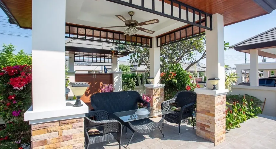 Villa zum Kauf mit 3 Zimmer in Cha Am, Phetchaburi