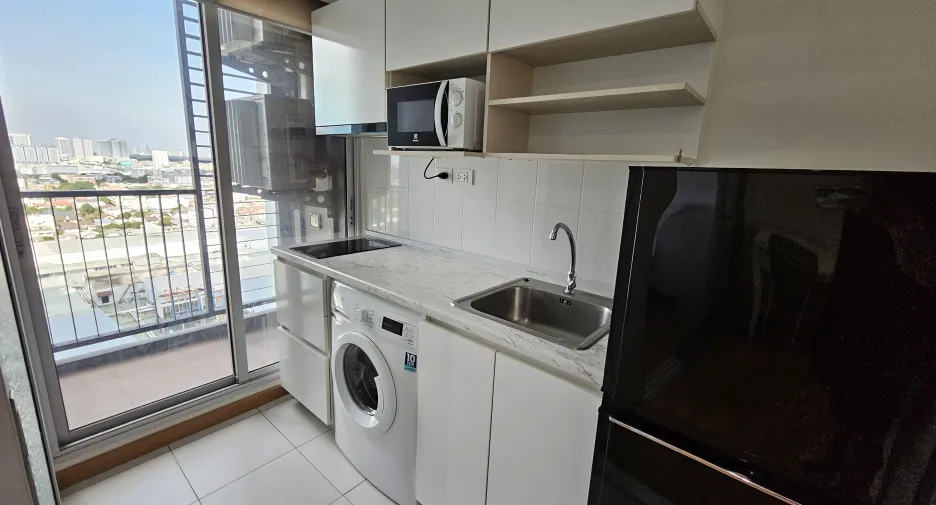 Condo en alquiler de 1 habitaciones en Bang Khae, Bangkok
