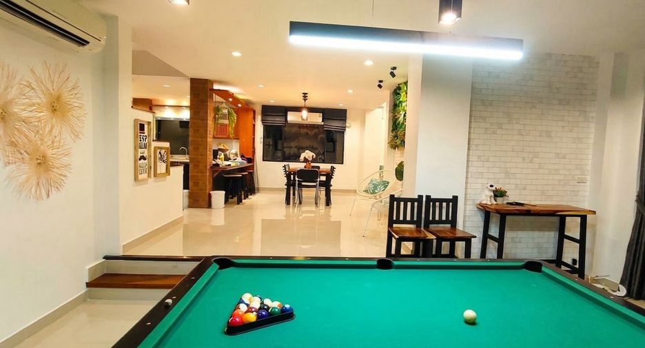 For rent and for sale 4 bedrooms house in Bang Lamung, Chonburi